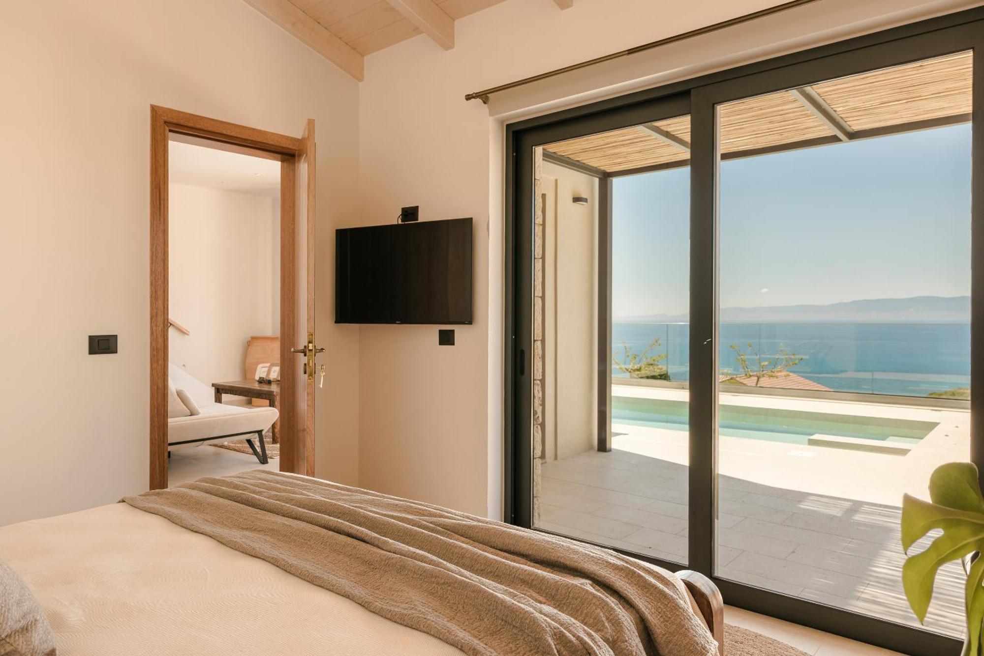 Hilaritas Luxury Suites Sea View, Private Pool & Jacuzzi Paradise Ratzaklíon Extérieur photo
