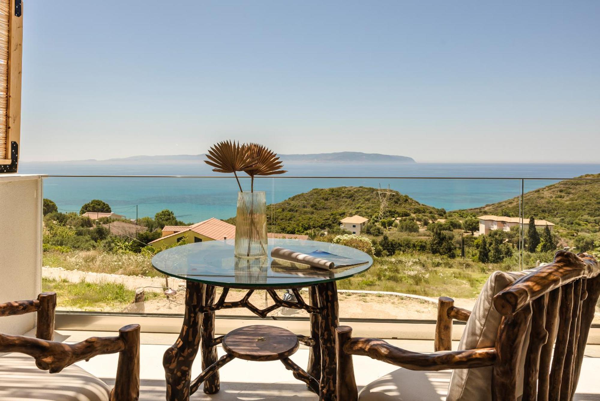 Hilaritas Luxury Suites Sea View, Private Pool & Jacuzzi Paradise Ratzaklíon Extérieur photo