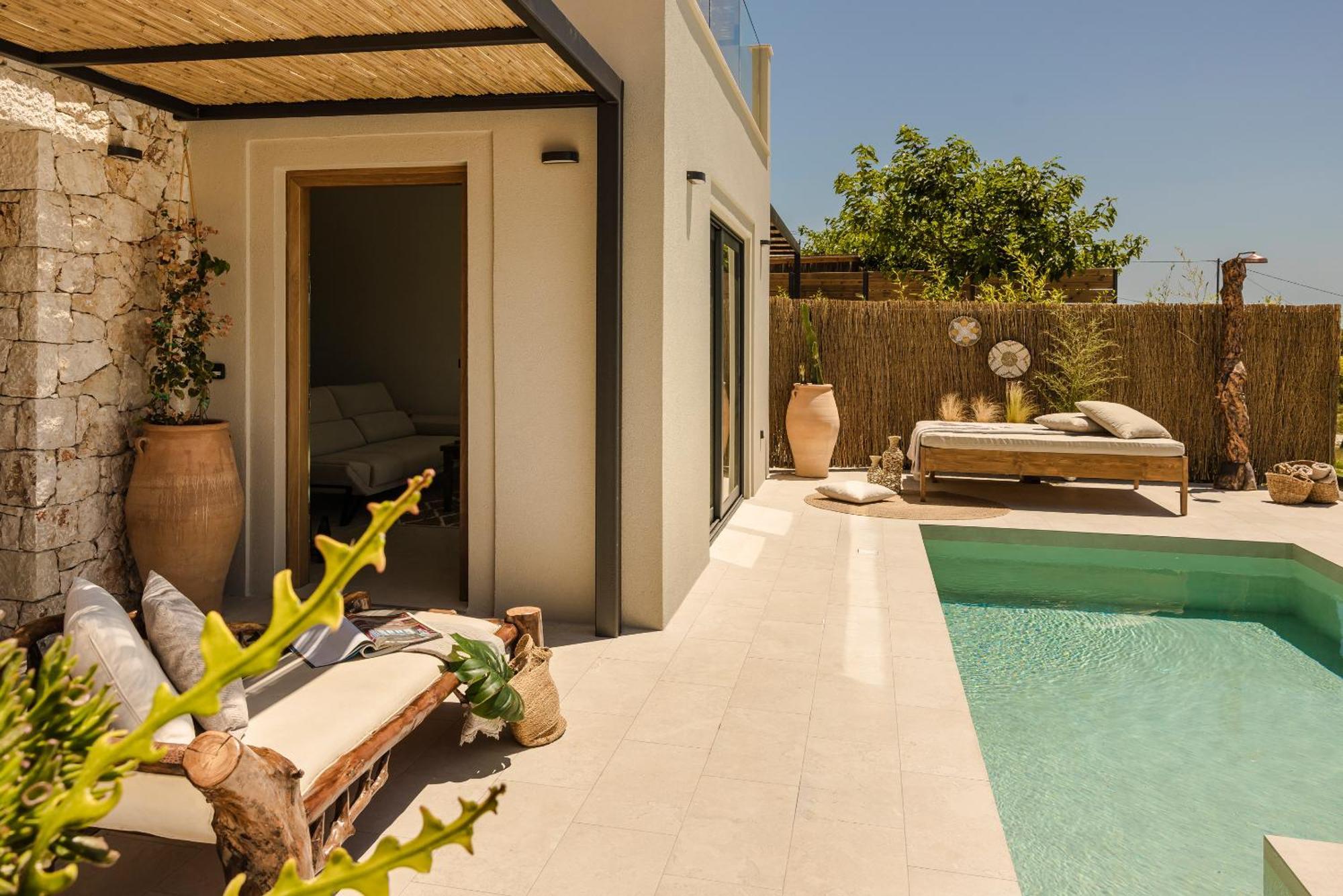 Hilaritas Luxury Suites Sea View, Private Pool & Jacuzzi Paradise Ratzaklíon Extérieur photo