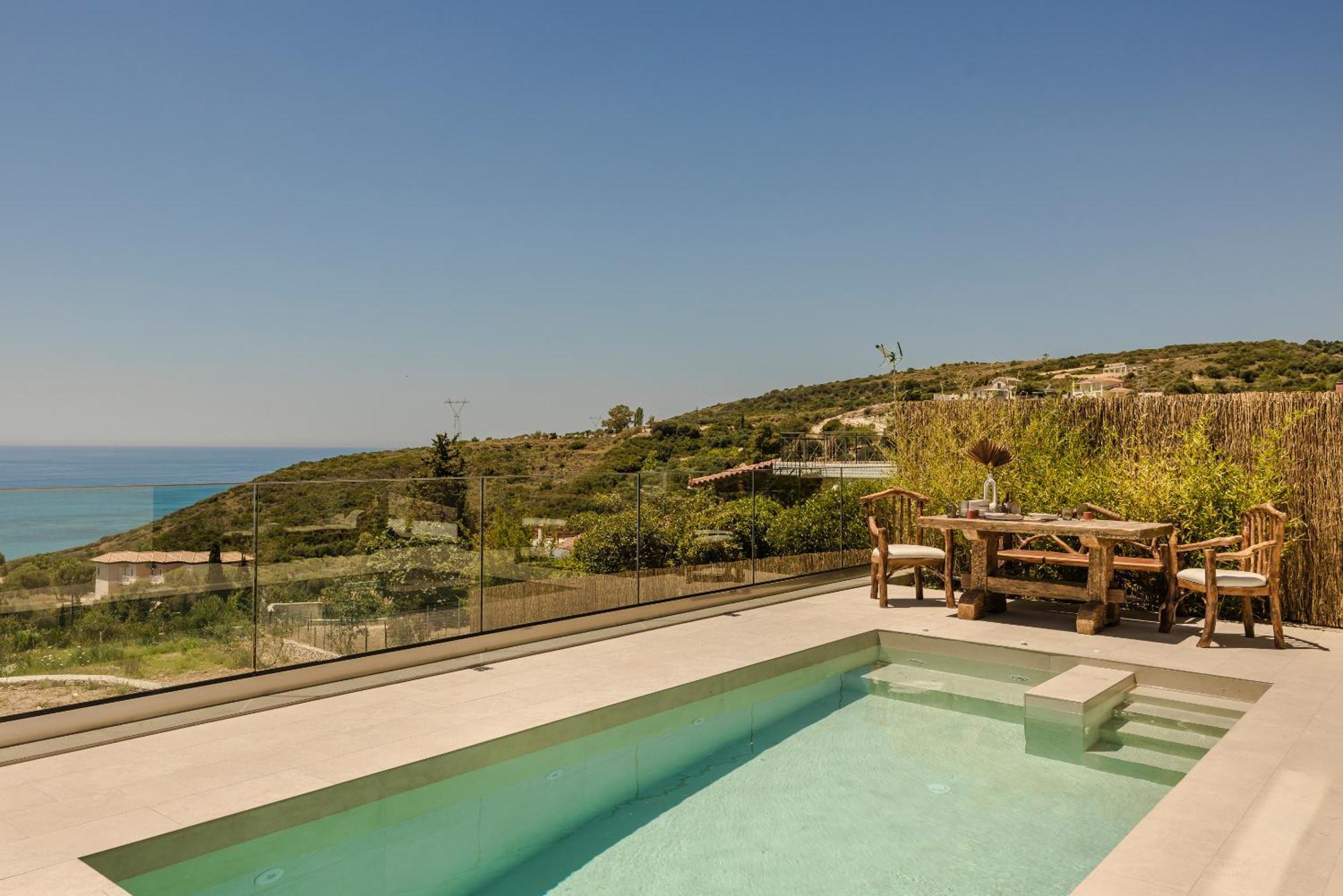 Hilaritas Luxury Suites Sea View, Private Pool & Jacuzzi Paradise Ratzaklíon Extérieur photo